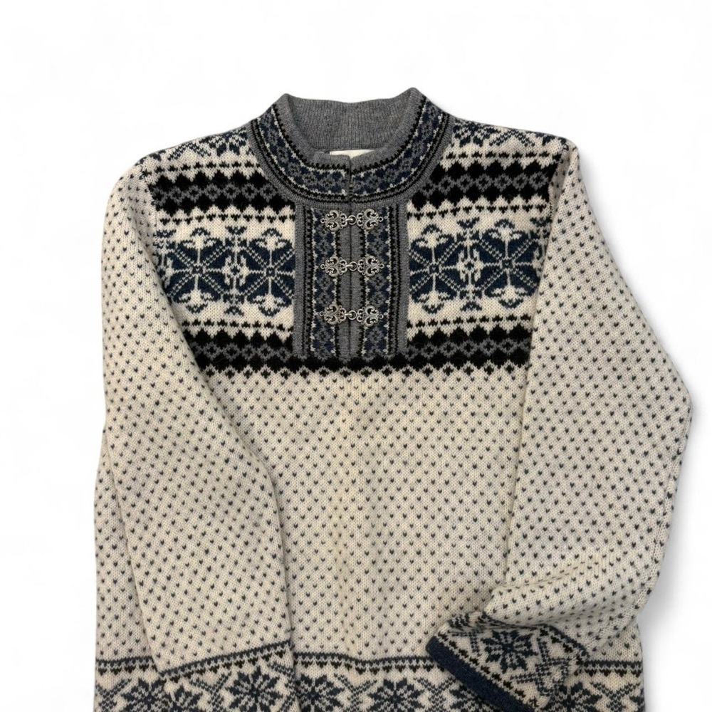 Women’s Nordic Pattern Sweater - Cream and Blue